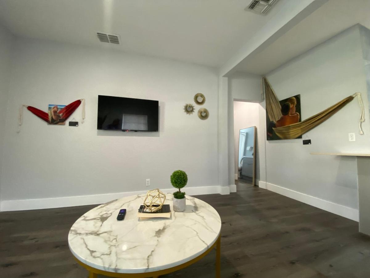Bella Breeze Apartment แซนฟอร์ด ภายนอก รูปภาพ