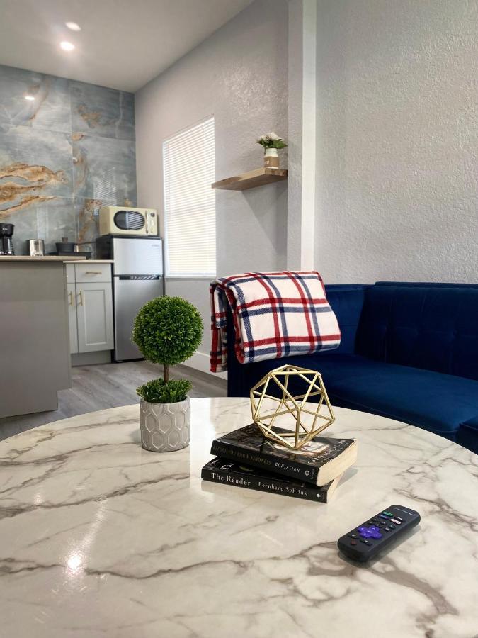 Bella Breeze Apartment แซนฟอร์ด ภายนอก รูปภาพ